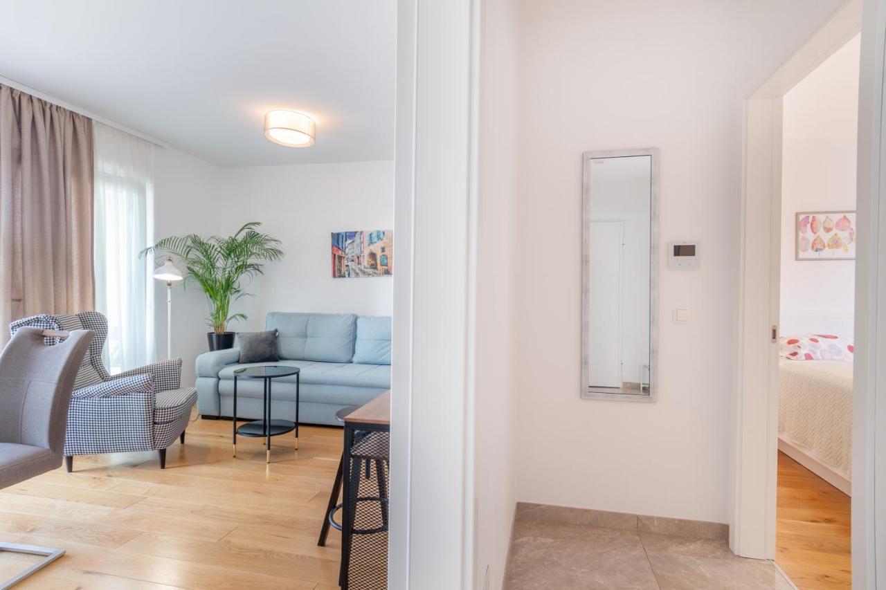 Solu Apartment Promajna Exteriör bild